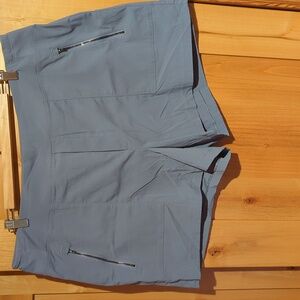 Athleta Trekkie Shorts 3" Gray Plus Size 18